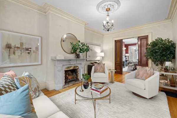 $2,990,000 | 12 Auburn Street, Boston, MA 02129