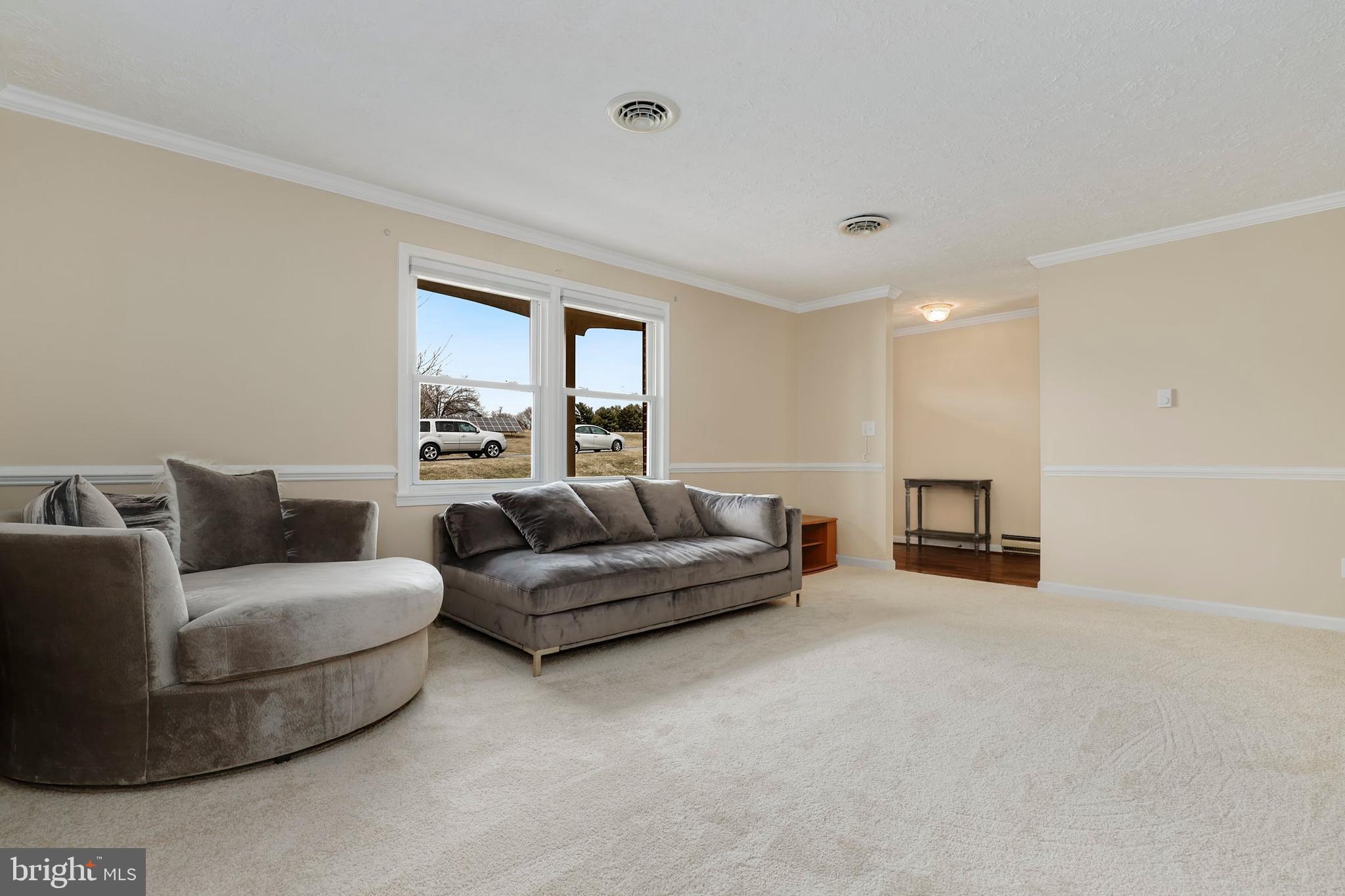 13799 Halane Street Mount Airy, MD 21771 - Photo 2 of 29