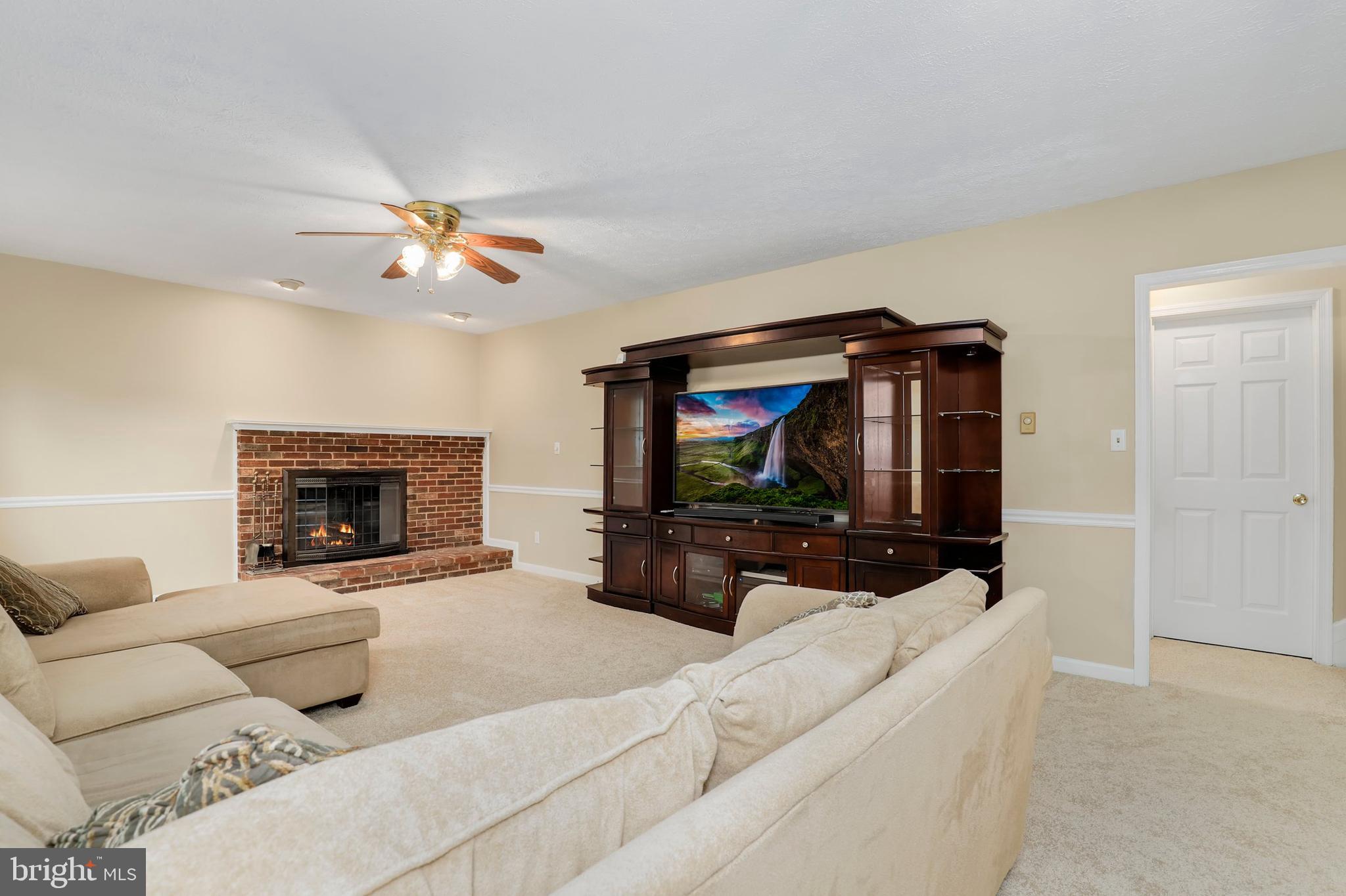 13799 Halane Street Mount Airy, MD 21771 - Photo 13 of 29