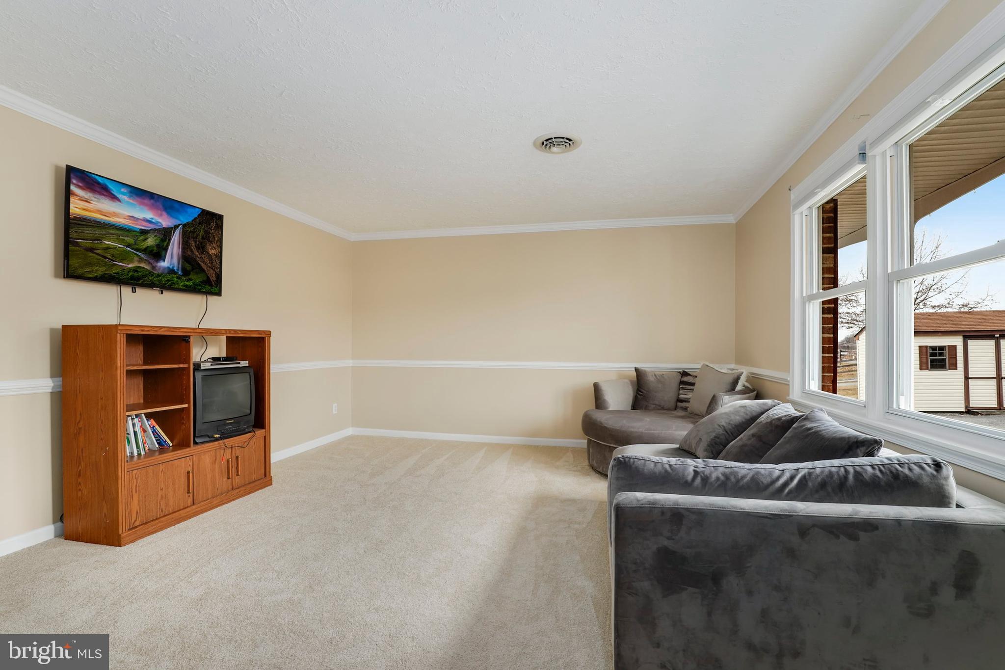 13799 Halane Street Mount Airy, MD 21771 - Photo 3 of 29