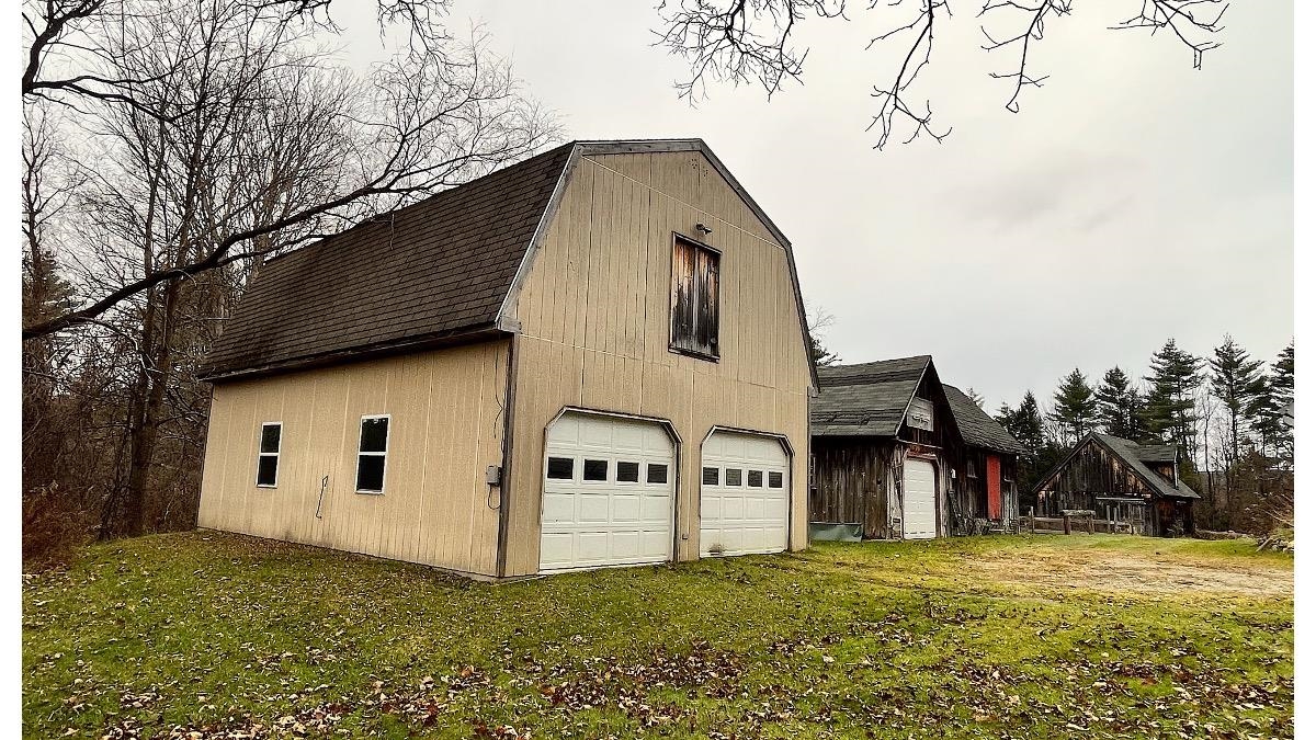 578 West Unity Road Claremont, NH 03743 - Photo 5 of 47 Gallery Image 5