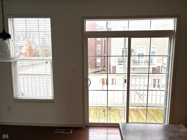 $3,200 | 420 West Main Street, Carmel, IN 46032