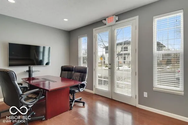 $3,200 | 420 West Main Street, Carmel, IN 46032