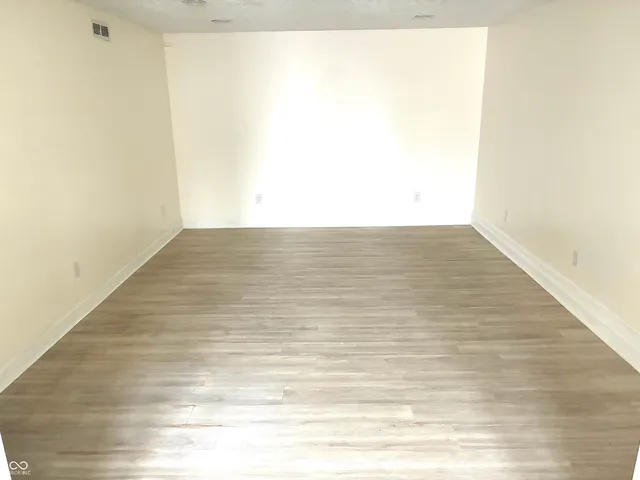 $3,200 | 420 West Main Street, Carmel, IN 46032