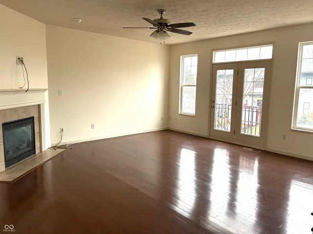 $3,200 | 420 West Main Street, Carmel, IN 46032