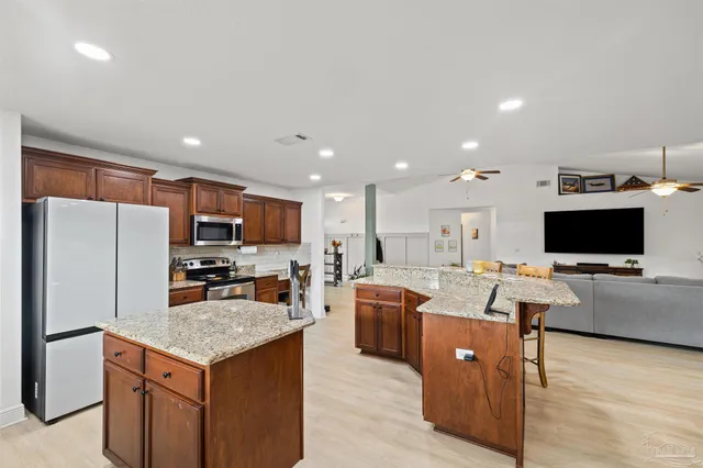 $564,000 | 1509 Woodlawn Way, Gulf Breeze, FL 32563