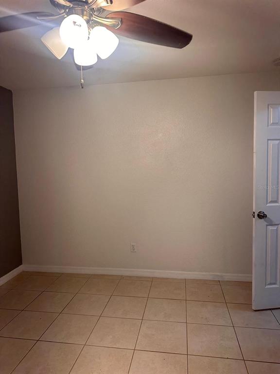 5112 Conroy Road, Unit 11 Orlando, FL 32811 - Photo 16 of 17