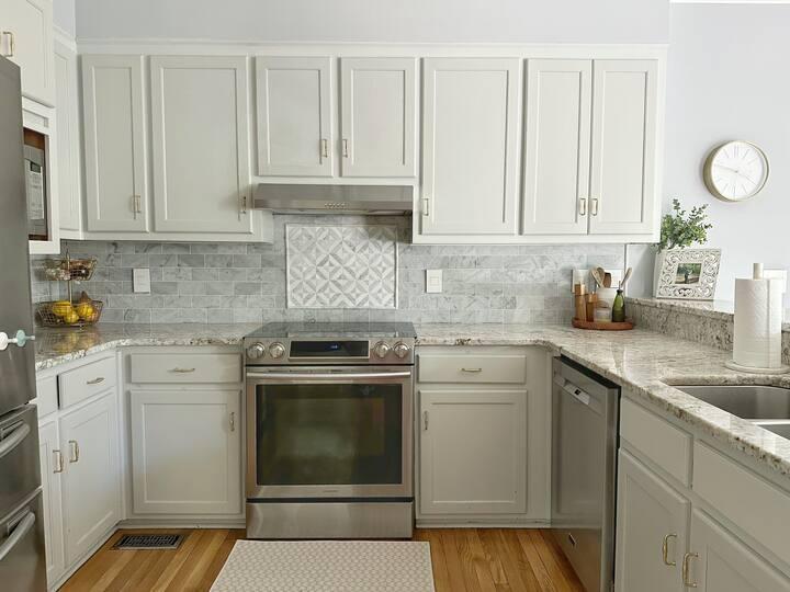 4462 Cape Cod Drive Evans, GA 30809 - Photo 5 of 19 Kitchen
