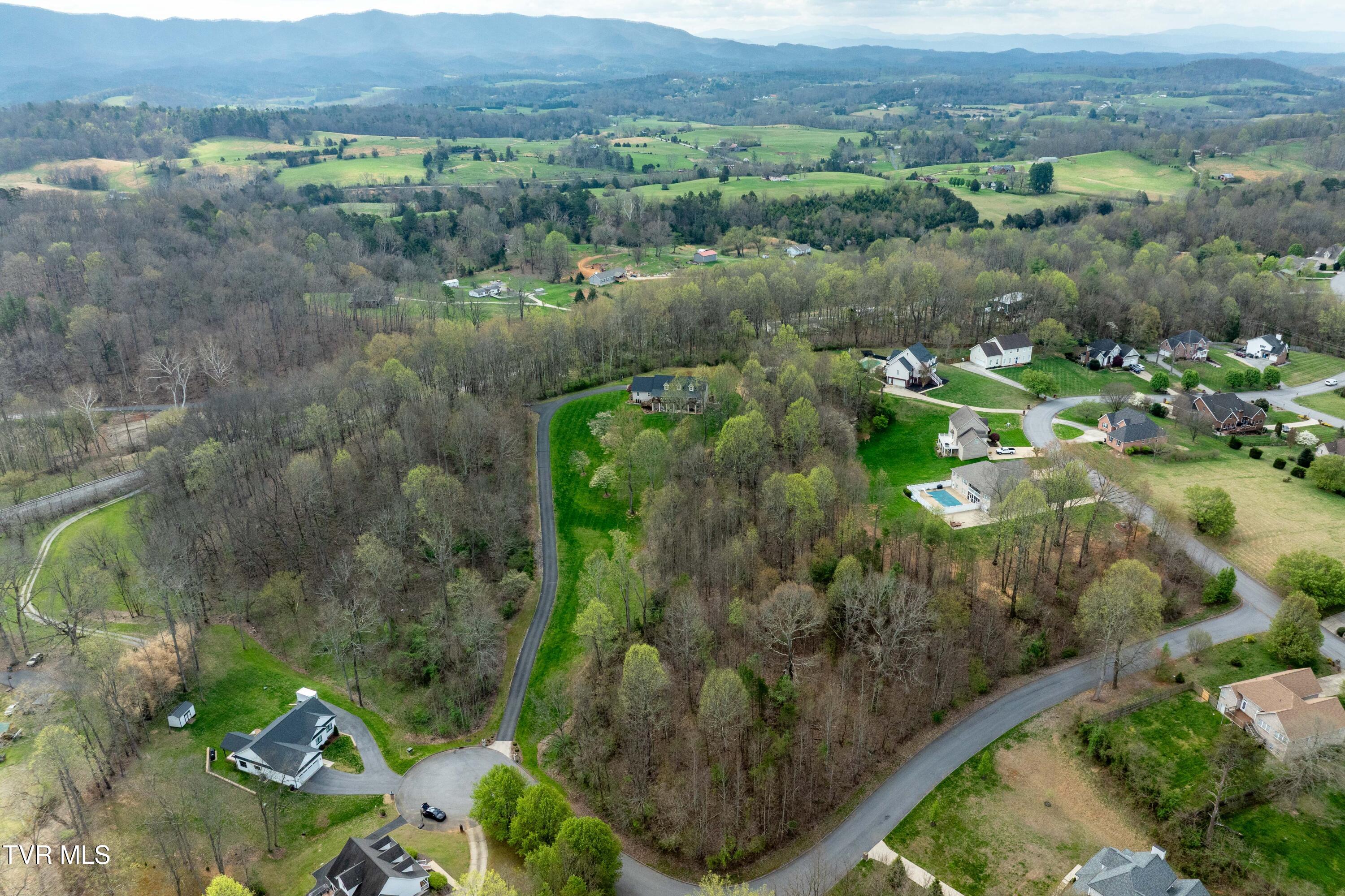 Tbd Randall Laura Lane, Unit 93 Bluff City, TN 37618 - Photo 22 of 37 112 Randall Laura Lane (4 of 34)