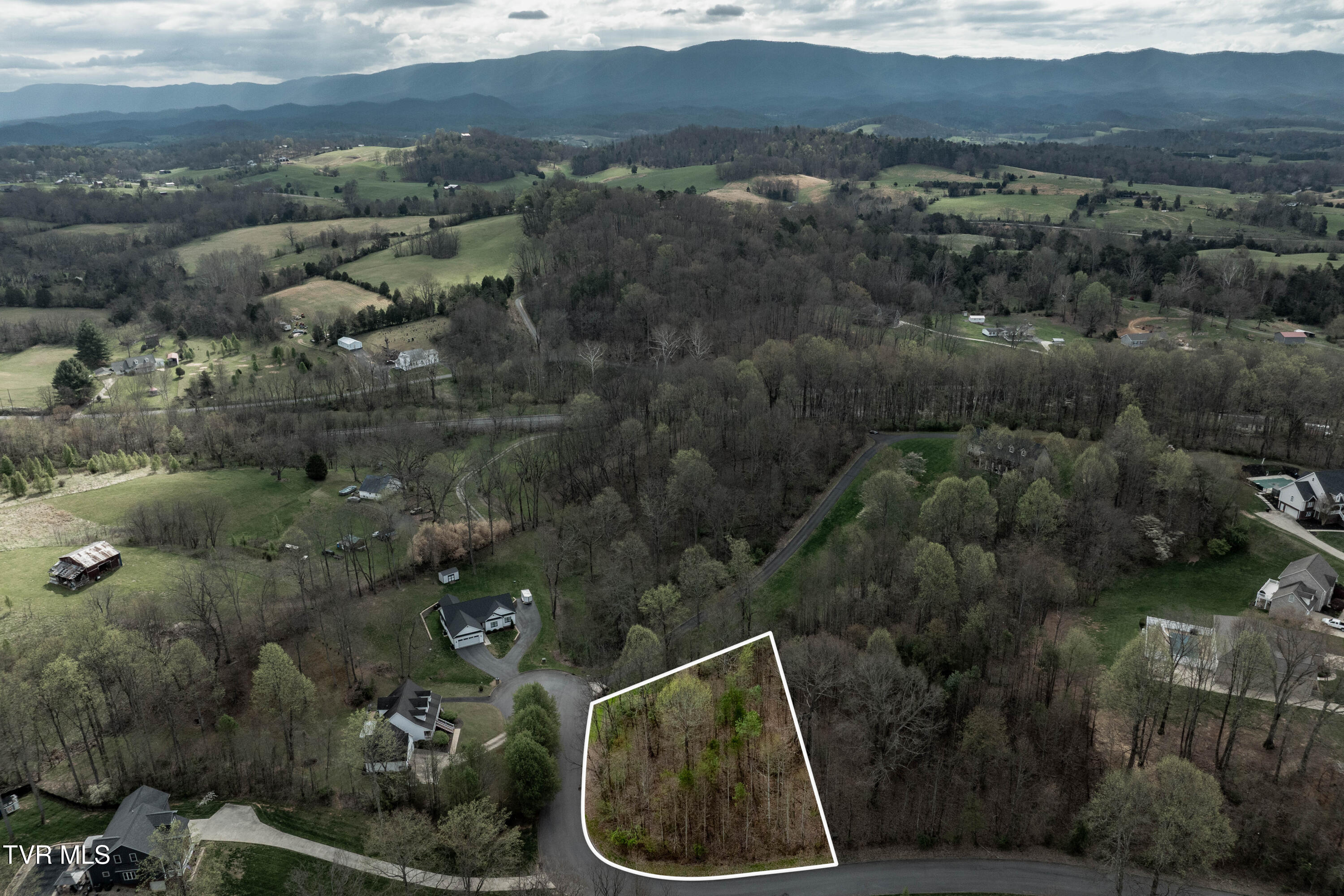 Tbd Randall Laura Lane, Unit 93 Bluff City, TN 37618 - Photo 23 of 37 112 Randall Laura Lane (3 of 37)