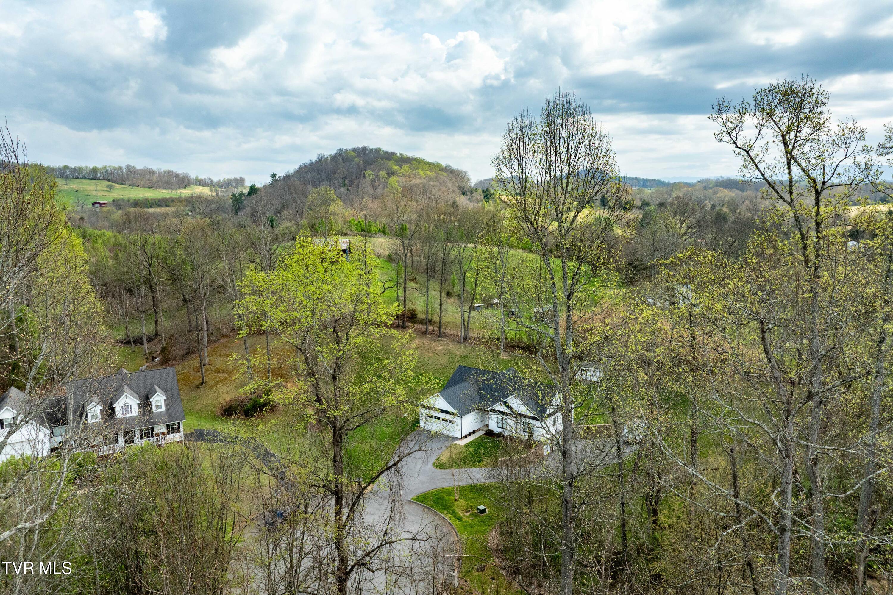 Tbd Randall Laura Lane, Unit 93 Bluff City, TN 37618 - Photo 35 of 37 112 Randall Laura Lane (15 of 34)