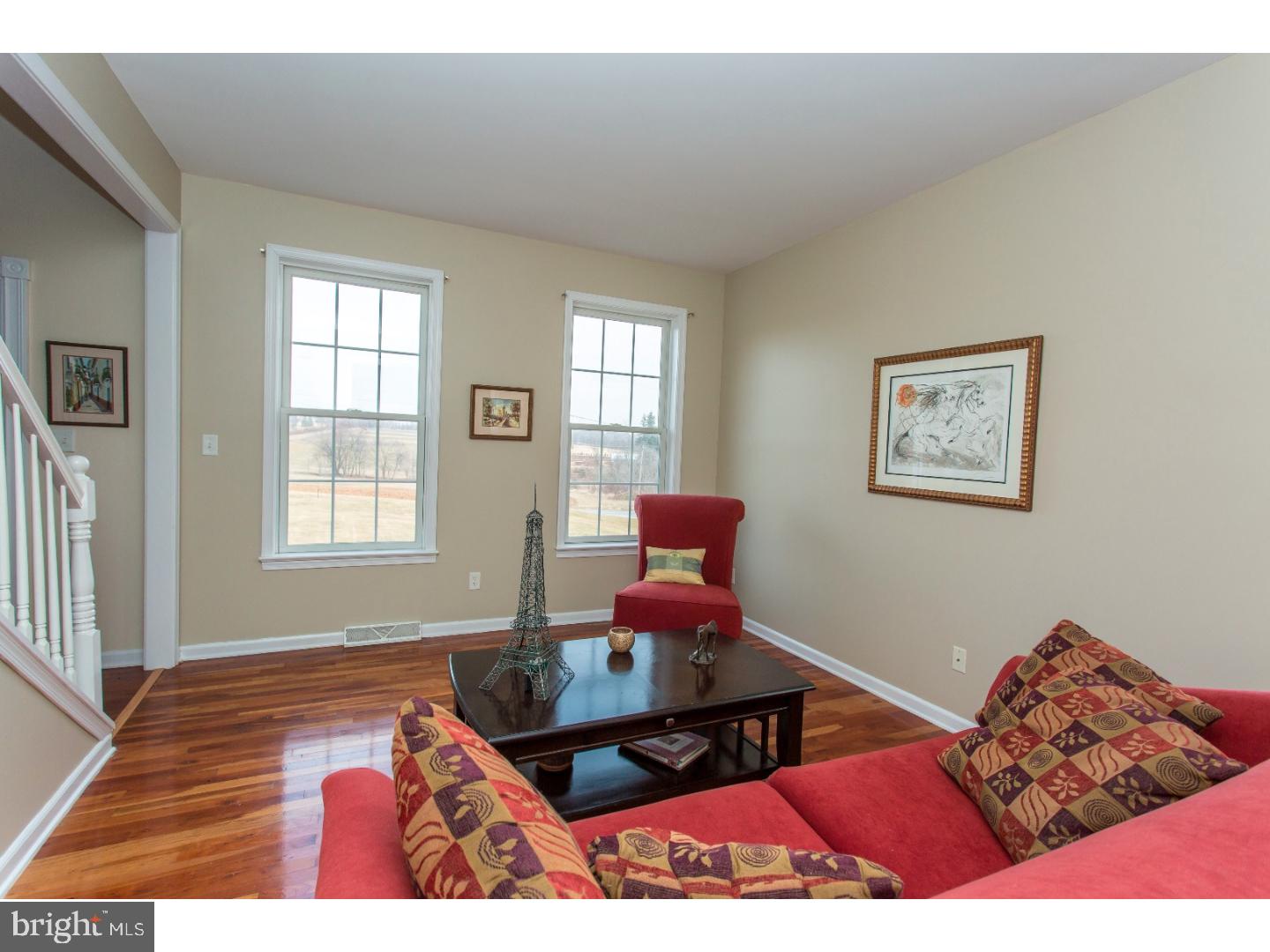 300 High Point Road Cochranville, PA 19330 - Photo 7 of 25 Living Room