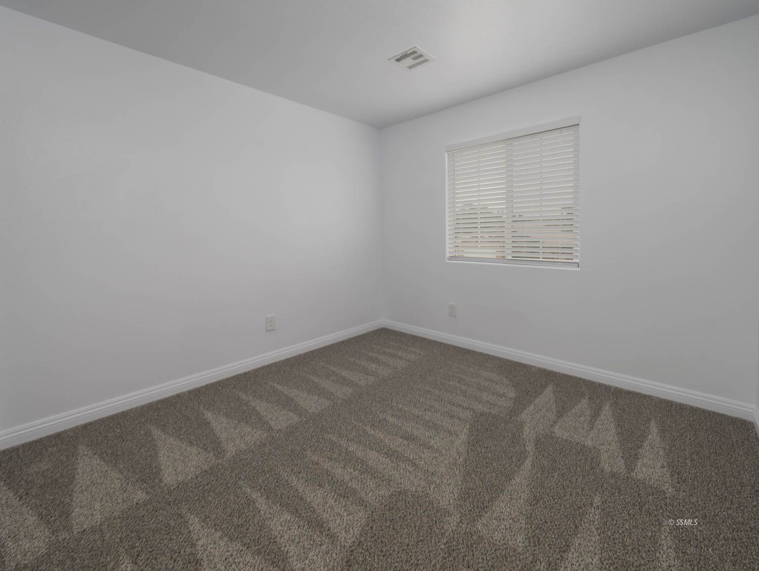1232 Rebecca Avenue Ridgecrest, CA 93555 - Photo 17 of 44 Gallery Image 17