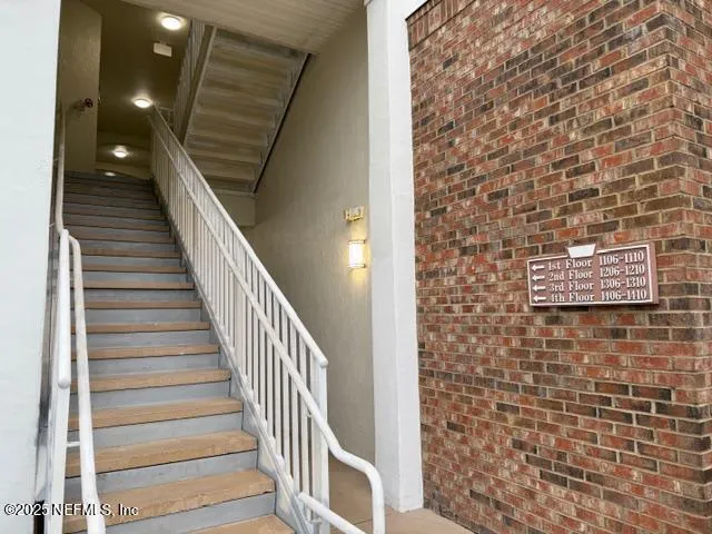 $235,000 | 11251 Campfield Drive, Unit 1208, Jacksonville, FL 32256