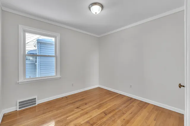 $1,600 | 11319 Tecumseh Avenue, Redford, MI 48239