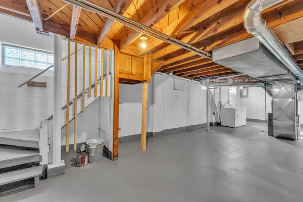 $1,600 | 11319 Tecumseh Avenue, Redford, MI 48239