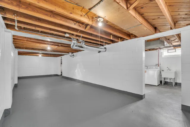 $1,600 | 11319 Tecumseh Avenue, Redford, MI 48239