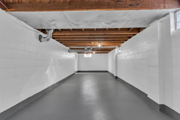 $1,600 | 11319 Tecumseh Avenue, Redford, MI 48239