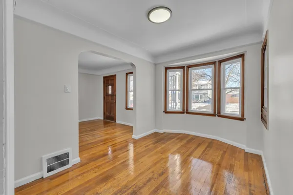 $1,600 | 11319 Tecumseh Avenue, Redford, MI 48239