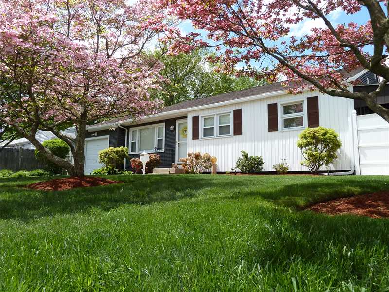 59 Glenbrook Road Warwick, RI 02889 - Photo 1 of 20 Exterior Front.