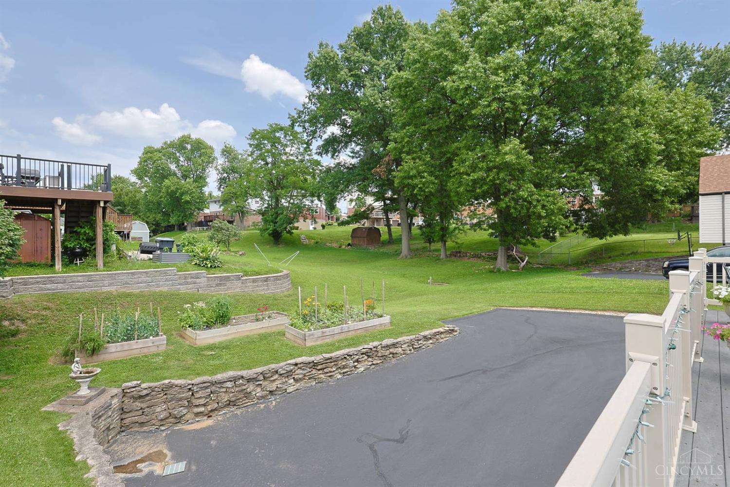 5994 Lawrence Road Cincinnati, OH 45248 - Photo 34 of 39 Gallery Image 34