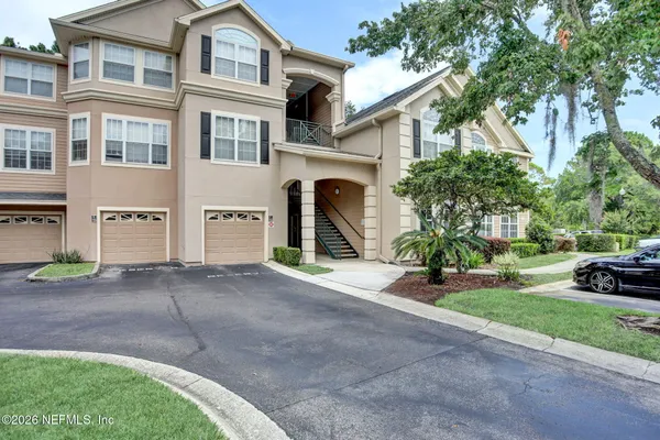 $182,500 | 13810 Sutton Park Drive North, Unit 1537, Jacksonville, FL 32224