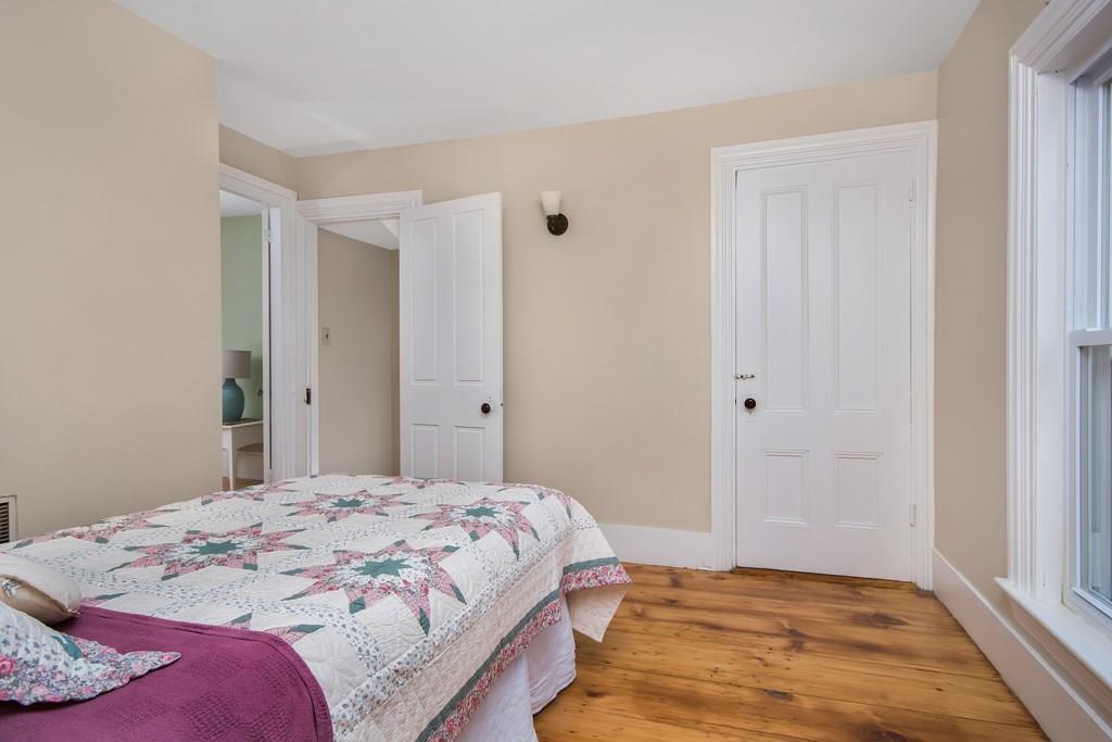 287 Webber Hill Road Kennebunk, ME 04043 - Photo 19 of 20 4th bedroom or make it an office,...