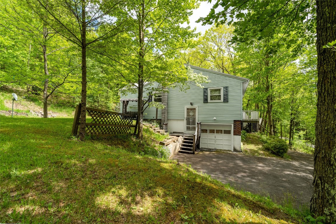 63 Buttercup Hill Road Windsor, NY 13865 - Photo 4 of 24 Gallery Image 4