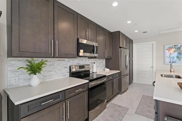 $459,000 | 16300 County Road 455, Unit 106, Montverde, FL 34756