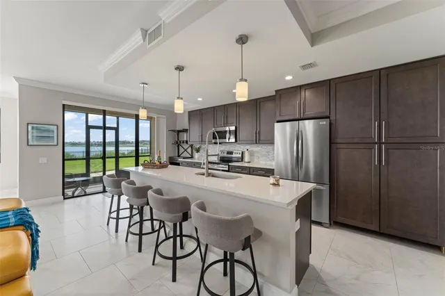 $459,000 | 16300 County Road 455, Unit 106, Montverde, FL 34756