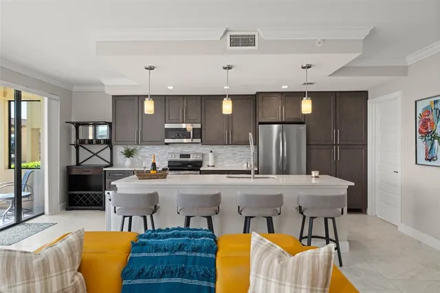 $459,000 | 16300 County Road 455, Unit 106, Montverde, FL 34756