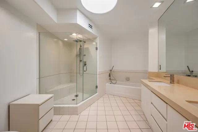 $14,500 | 1708 Clear View Drive, Beverly Hills, CA 90210