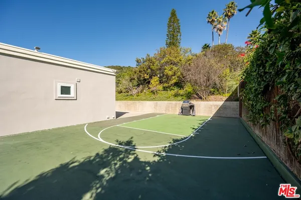 $11,250 | 1708 Clear View Drive, Beverly Hills, CA 90210