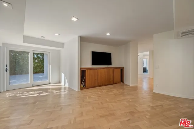 $14,500 | 1708 Clear View Drive, Beverly Hills, CA 90210