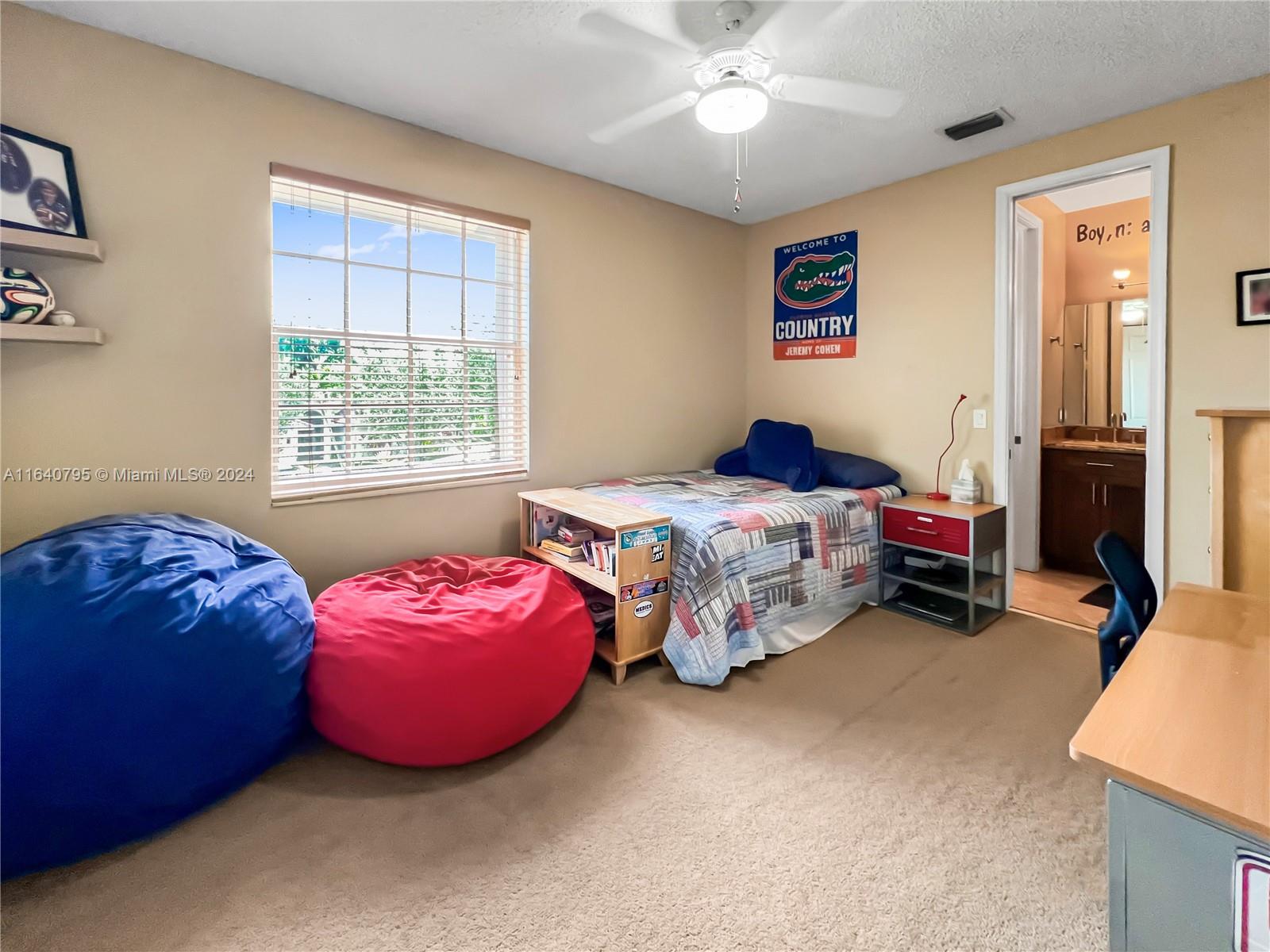 340 Mallard Road Weston, FL 33327 - Photo 18 of 44 Gallery Image 18