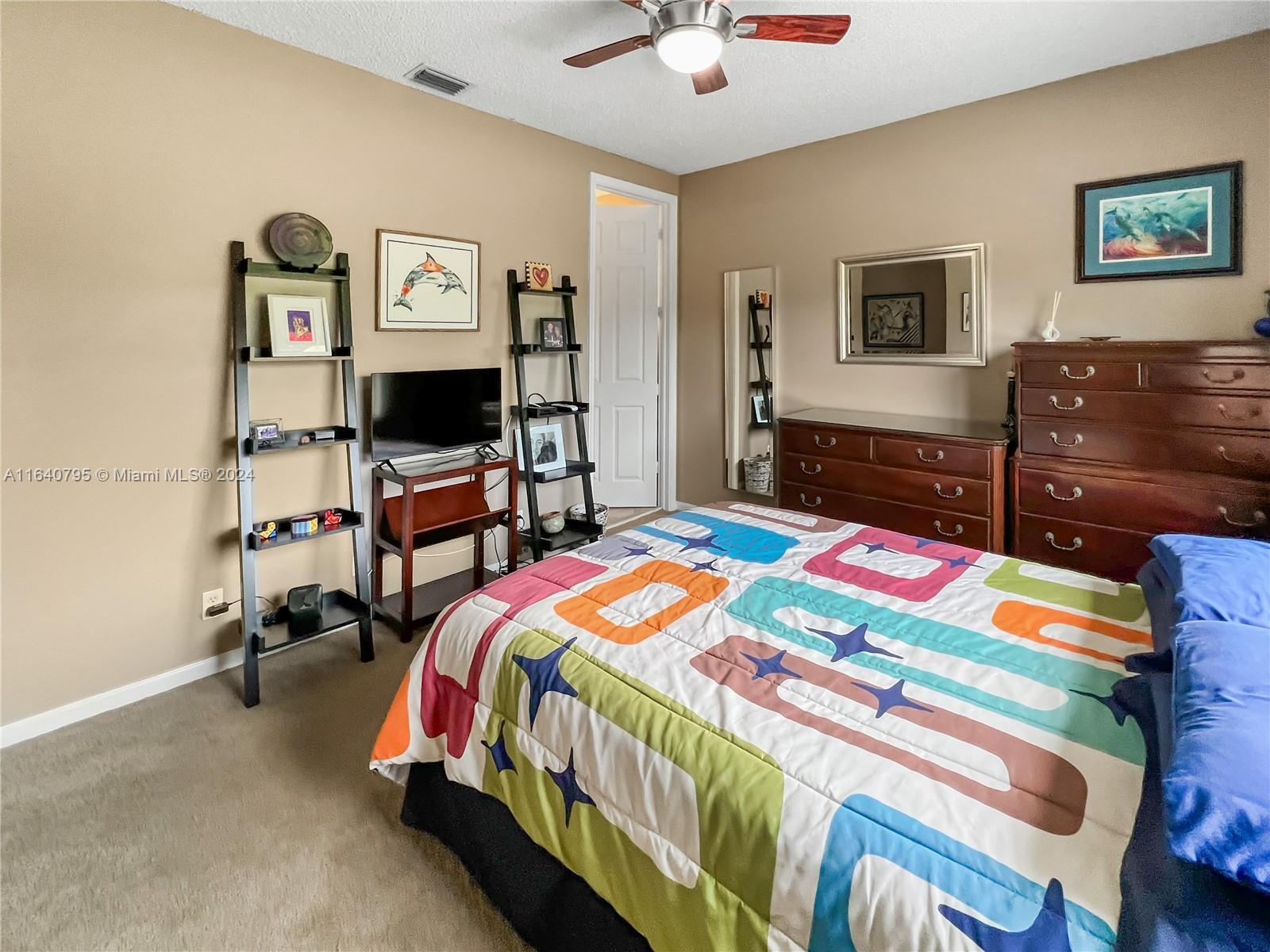 340 Mallard Road Weston, FL 33327 - Photo 25 of 44 Gallery Image 25