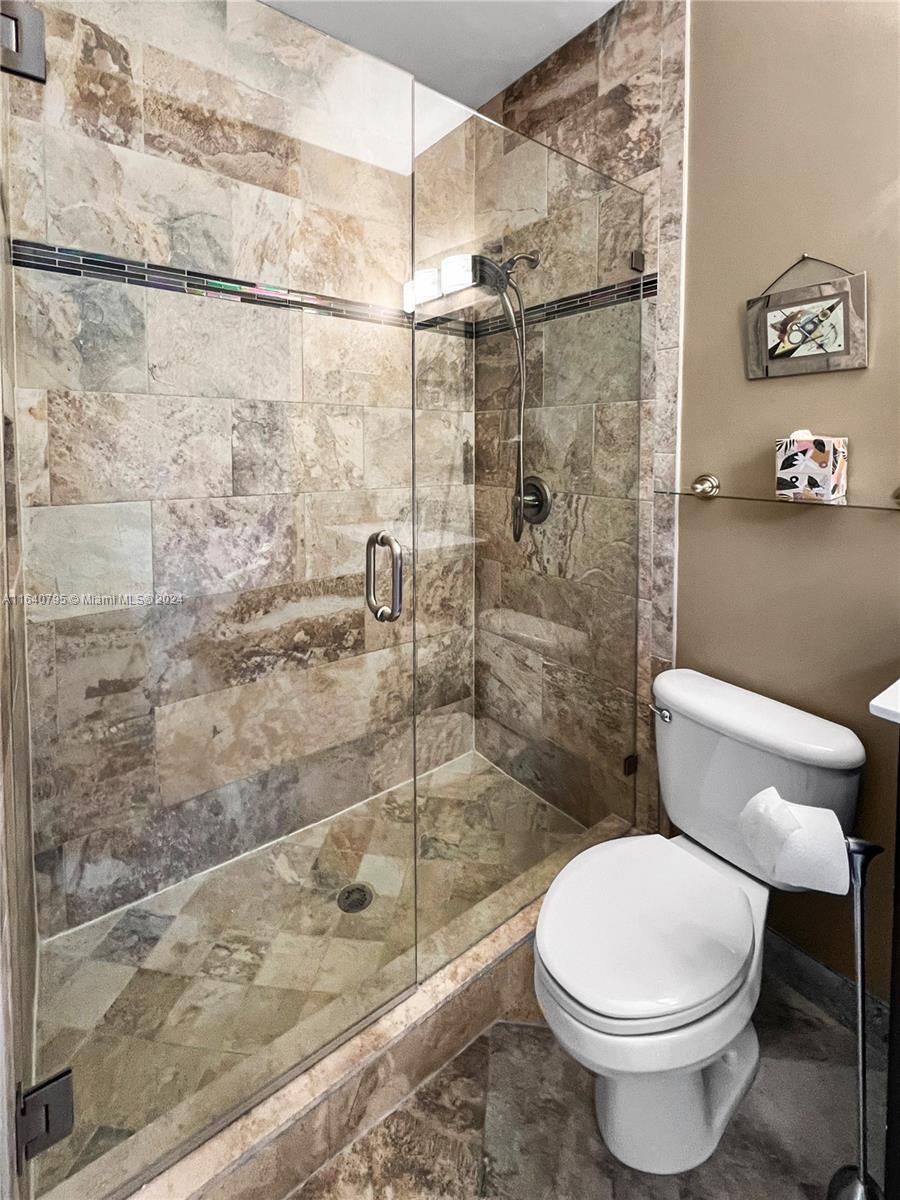 340 Mallard Road Weston, FL 33327 - Photo 26 of 44 Gallery Image 26