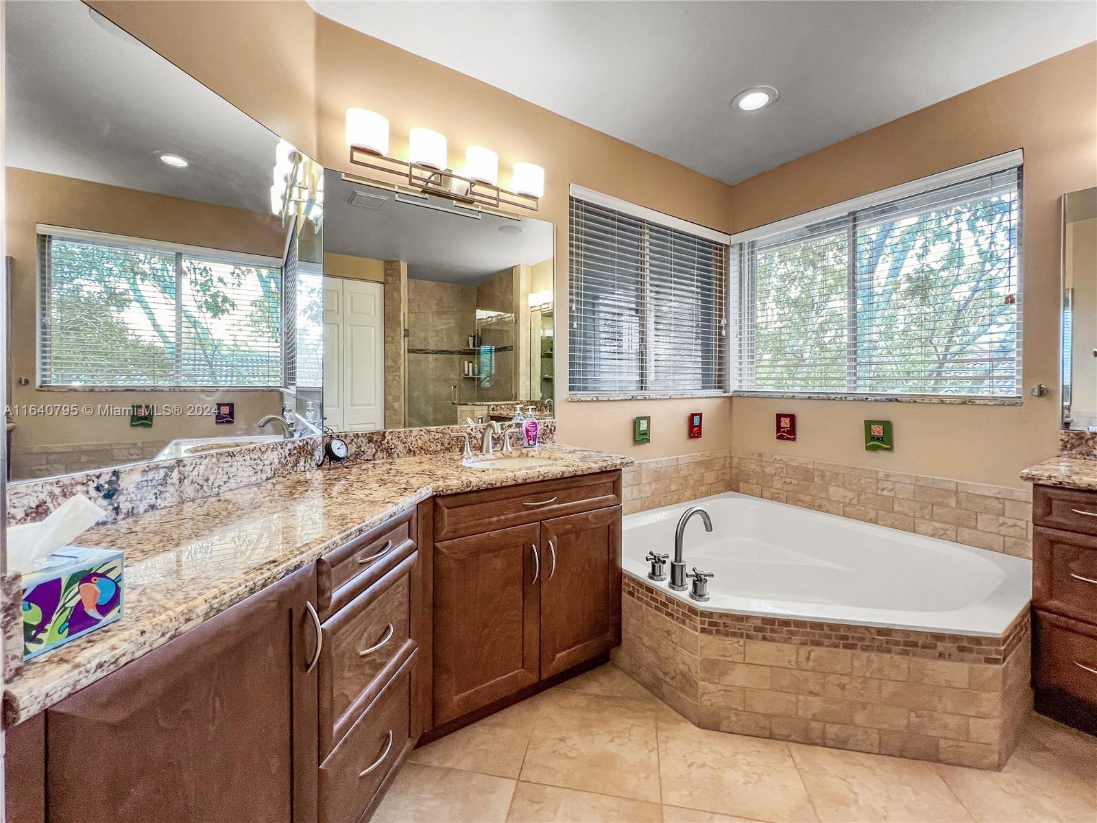 340 Mallard Road Weston, FL 33327 - Photo 33 of 44 Gallery Image 33