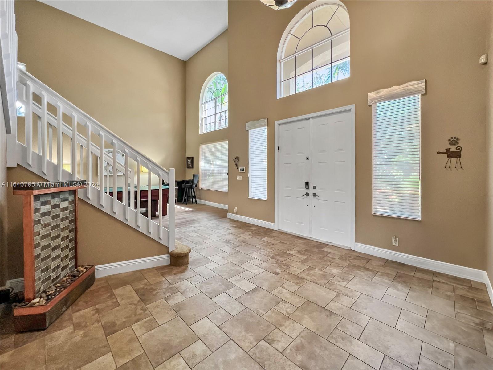 340 Mallard Road Weston, FL 33327 - Photo 6 of 44 Gallery Image 6