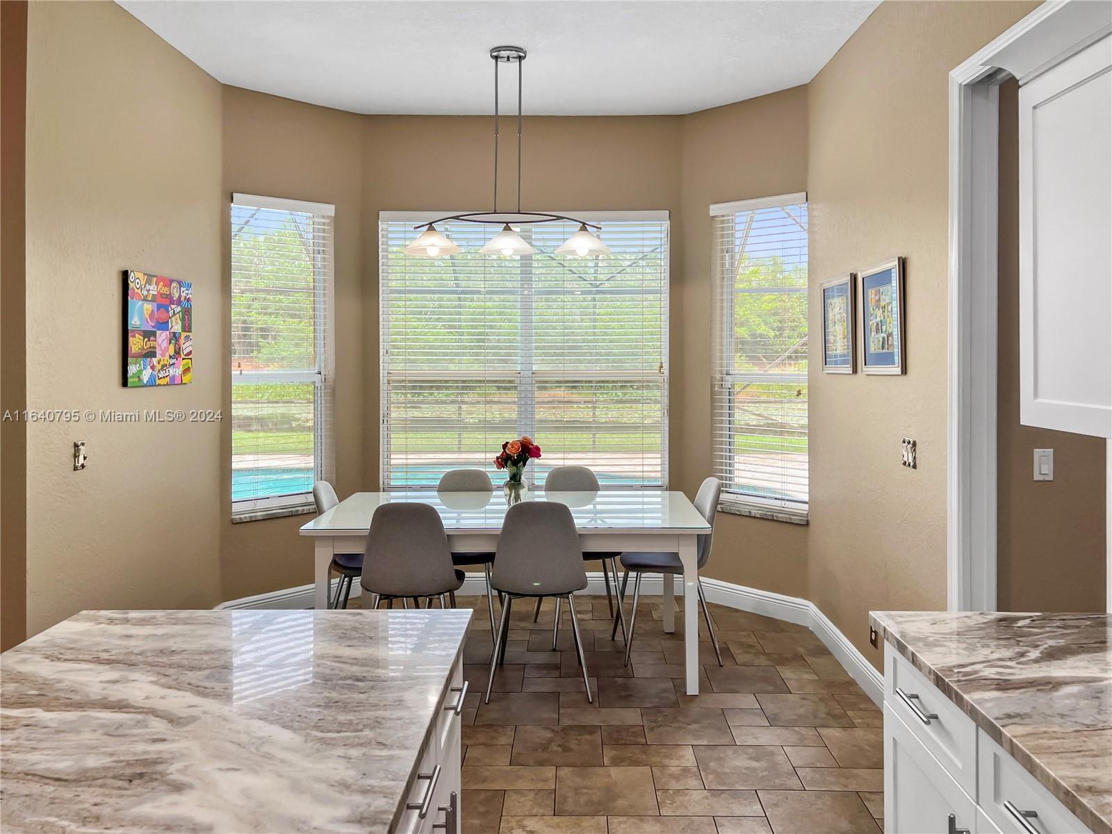 340 Mallard Road Weston, FL 33327 - Photo 10 of 44 Gallery Image 10