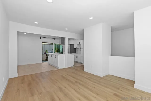 $489,900 | 3230 Ashford Street, Unit B, San Diego, CA 92111