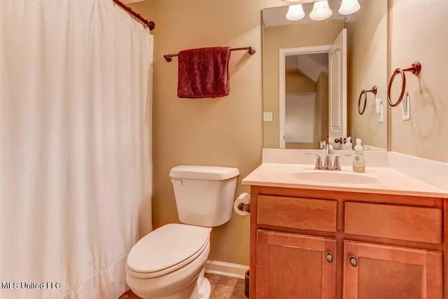 $312,900 | 163 Fairway Trace Drive, Hernando, MS 38632