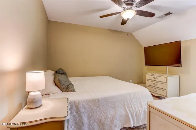 $312,900 | 163 Fairway Trace Drive, Hernando, MS 38632