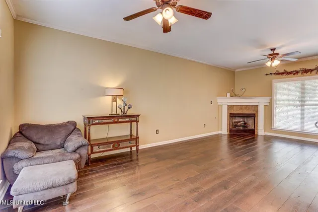 $312,900 | 163 Fairway Trace Drive, Hernando, MS 38632