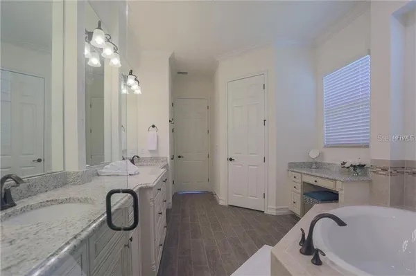 $10,000 | 5528 Arnie Loop, Lakewood Ranch, FL 34211