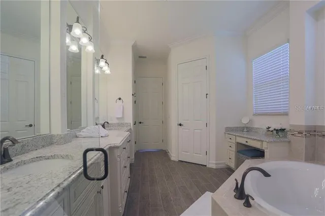 $10,000 | 5528 Arnie Loop, Lakewood Ranch, FL 34211