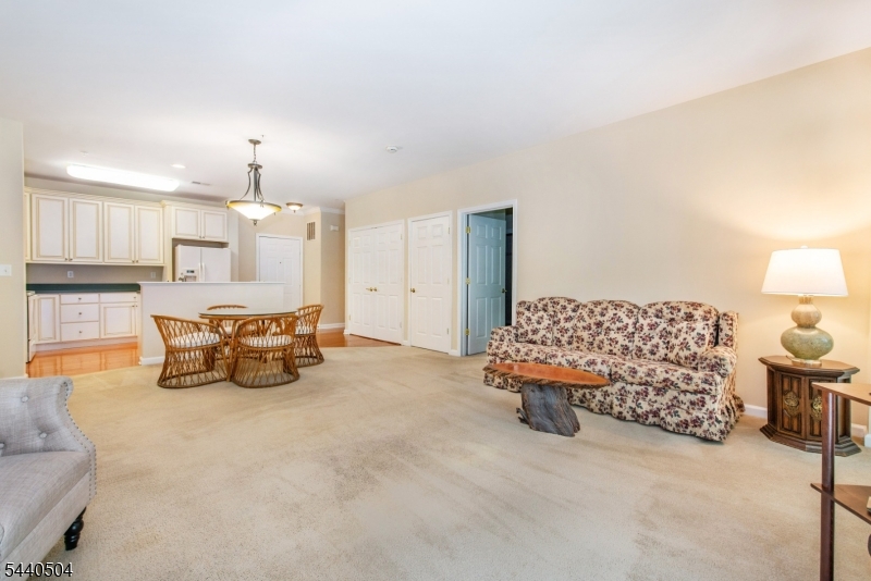 67 Ridgeview Lane Mount Arlington, NJ 07856 - Photo 6 of 14