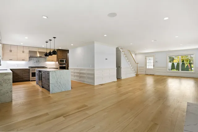 $995,000 | 328 Brewster Street, Bridgeport, CT 06605