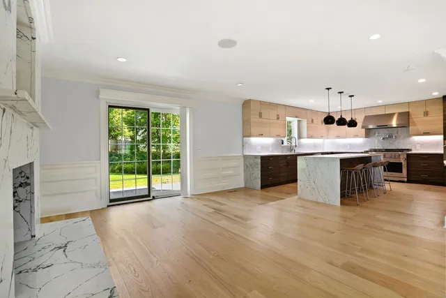 $995,000 | 328 Brewster Street, Bridgeport, CT 06605