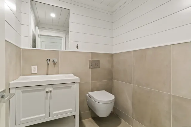 $995,000 | 328 Brewster Street, Bridgeport, CT 06605